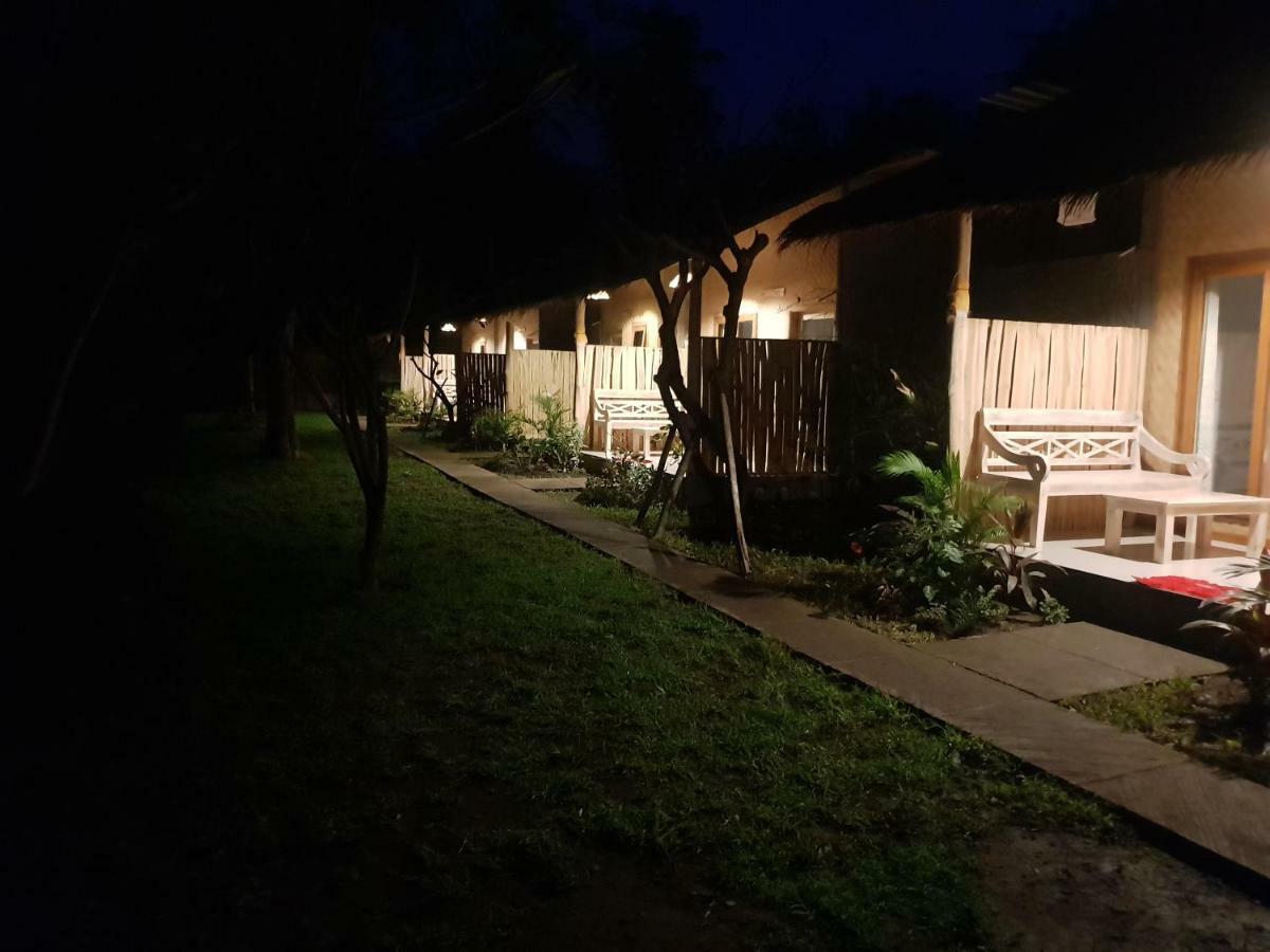 Apel Homestay Pemuteran Exterior foto